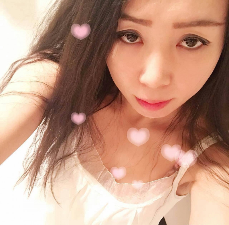 皇寺广场轻熟女